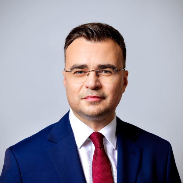 Maciej  Wróbel